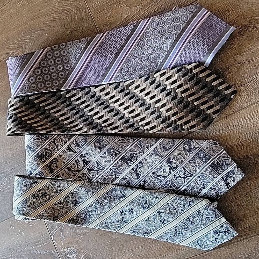 Bundle 4 Mens Ties by Daniel Craig and Pronto Uomo Like New